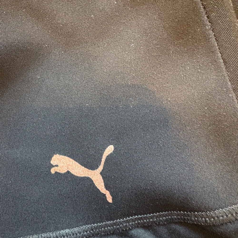 Puma Legging
Black and Pink Foil - Picture 5 of 8